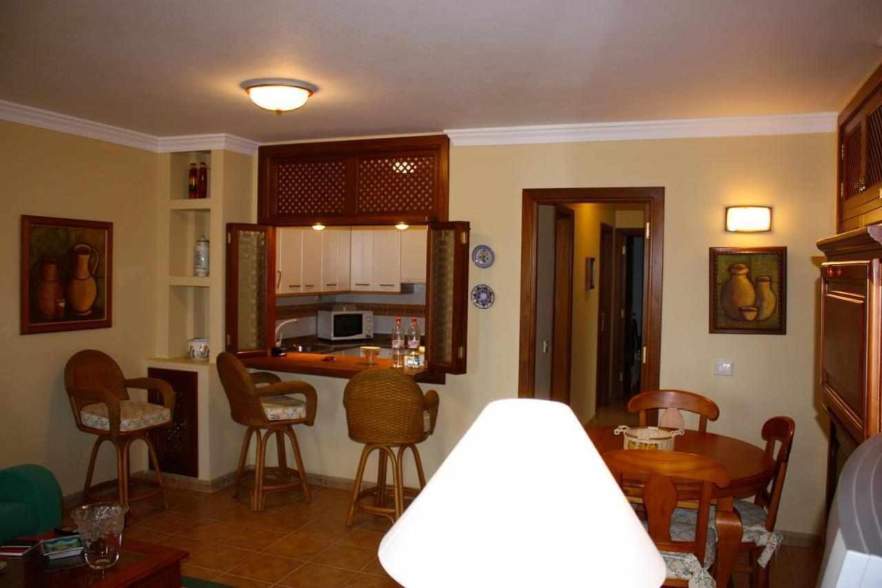 Apartamentos El Charcon Arrieta  Exterior photo