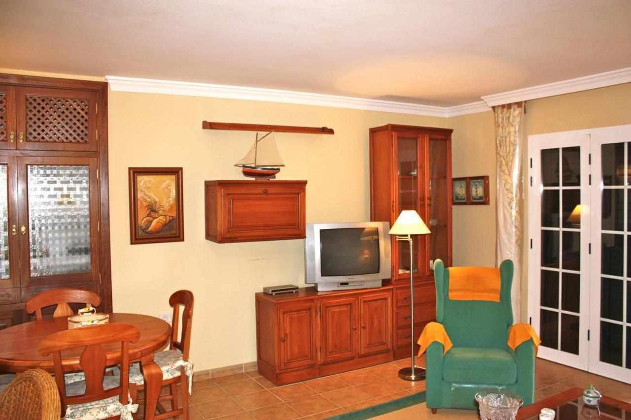 Apartamentos El Charcon Arrieta  Exterior photo